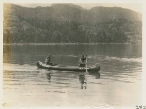 Image: Old Town canoe - Nascopie Indians [Innu]